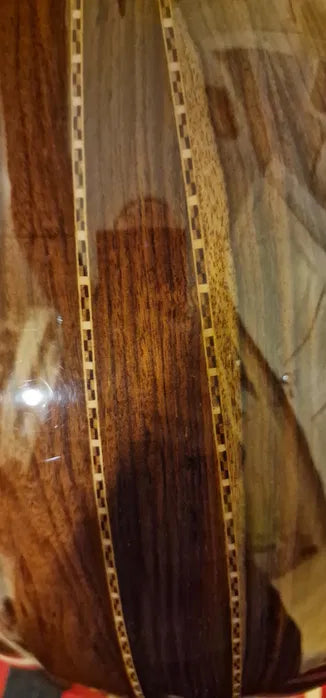 Oud Omar Azouz